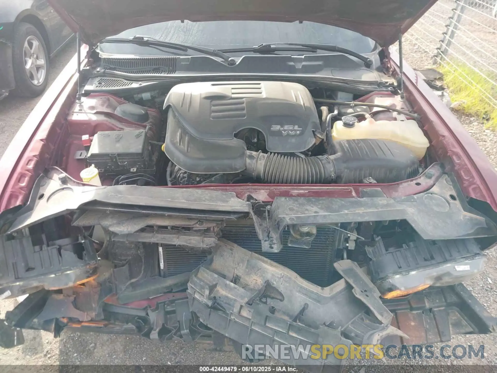 10 Photograph of a damaged car 2C3CDZAG9KH632838 DODGE CHALLENGER 2019
