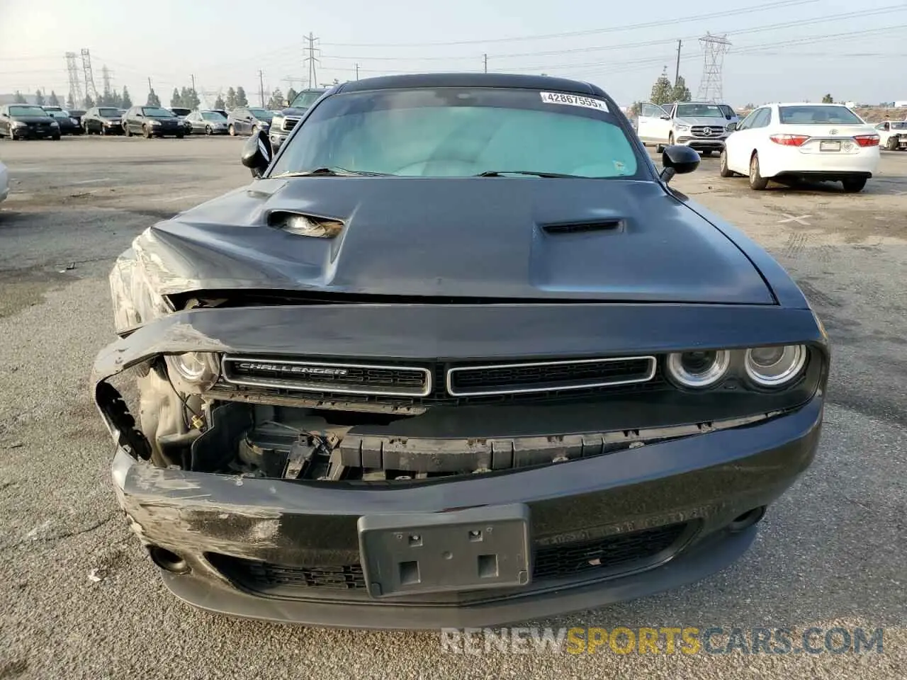 5 Photograph of a damaged car 2C3CDZAG9KH669937 DODGE CHALLENGER 2019