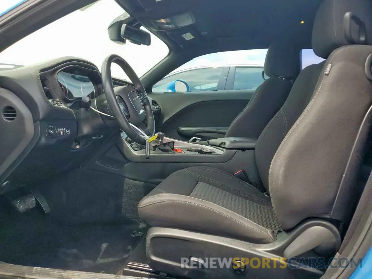 7 Photograph of a damaged car 2C3CDZAG9KH671896 DODGE CHALLENGER 2019