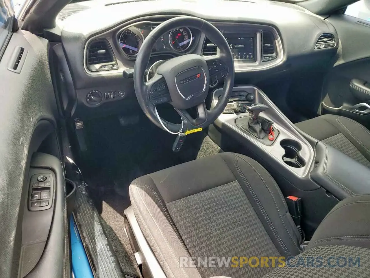 8 Photograph of a damaged car 2C3CDZAG9KH671896 DODGE CHALLENGER 2019