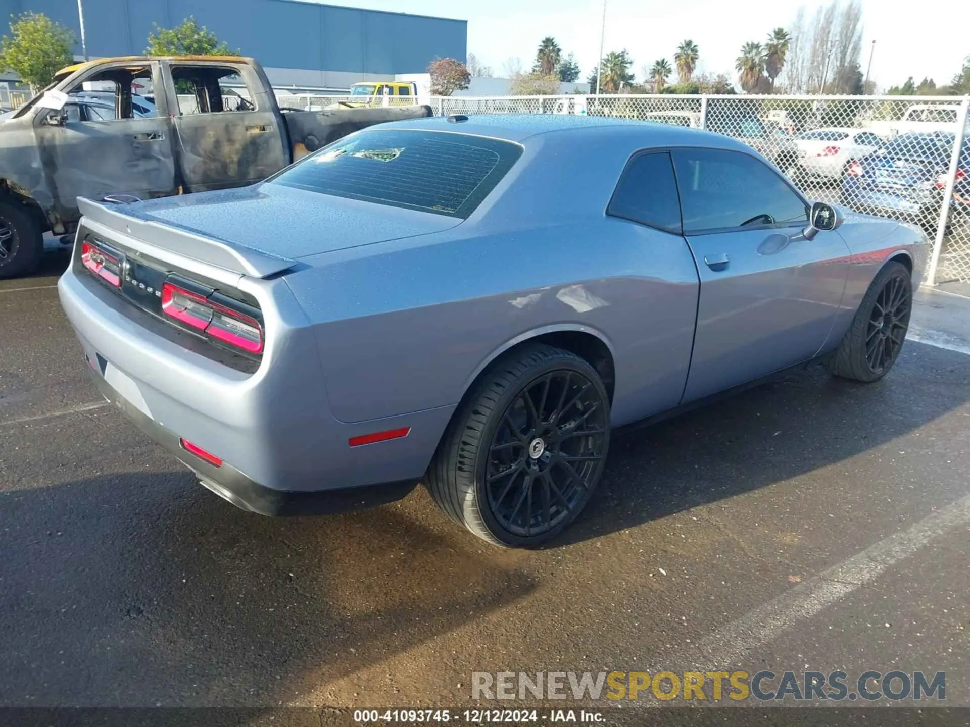 4 Photograph of a damaged car 2C3CDZAG9KH701236 DODGE CHALLENGER 2019