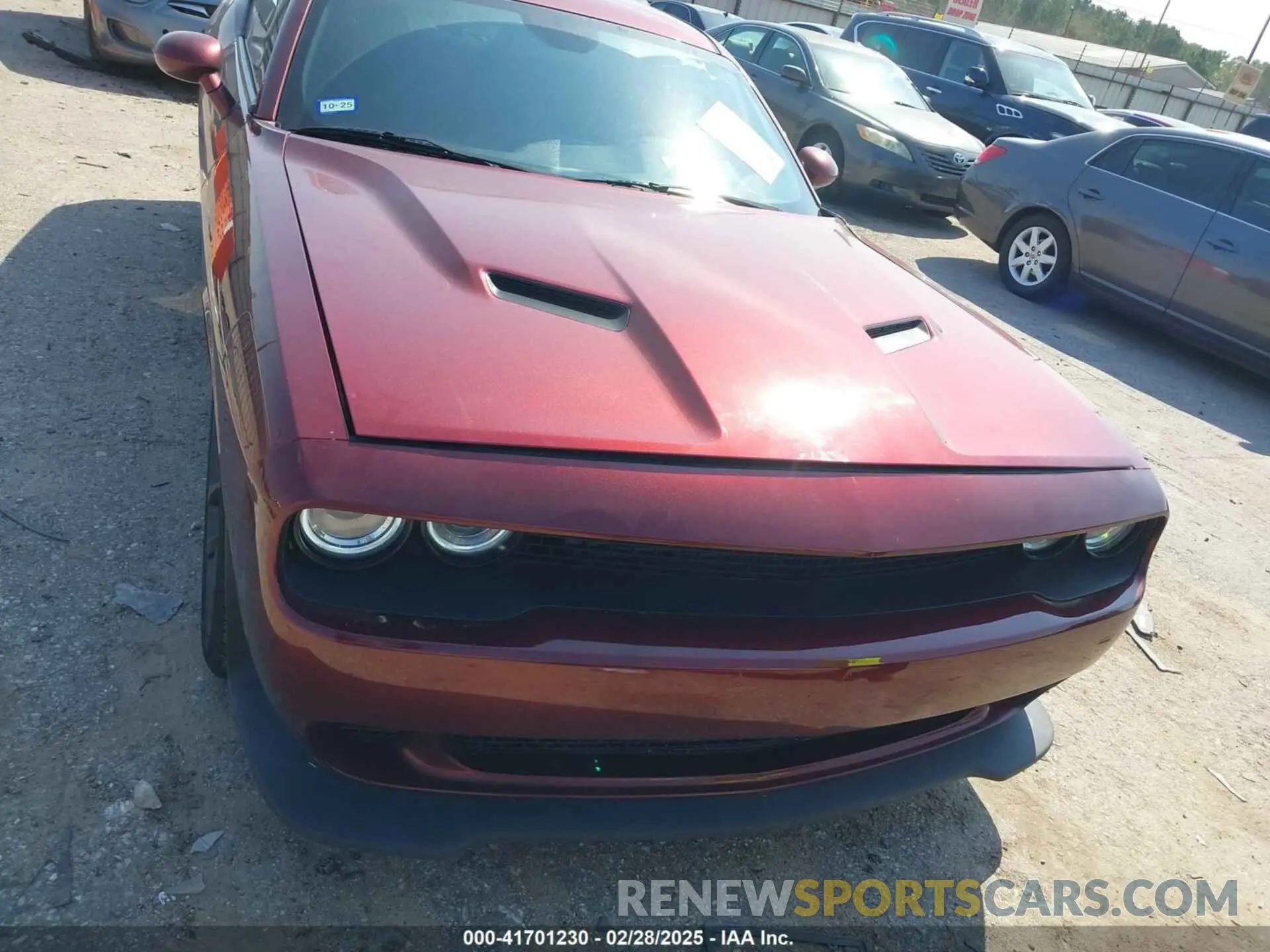 6 Photograph of a damaged car 2C3CDZAG9KH733894 DODGE CHALLENGER 2019