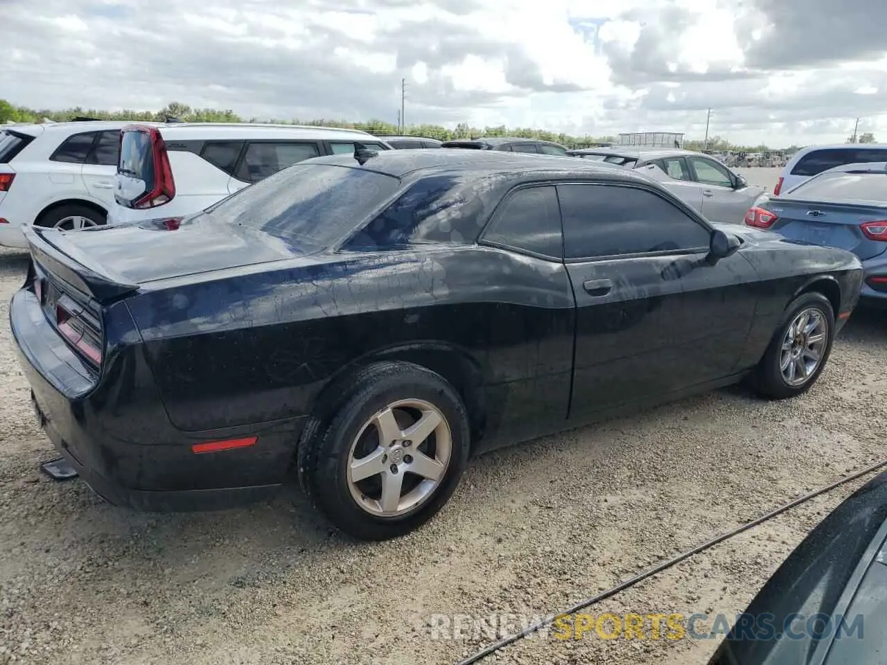 3 Photograph of a damaged car 2C3CDZAG9KH751845 DODGE CHALLENGER 2019