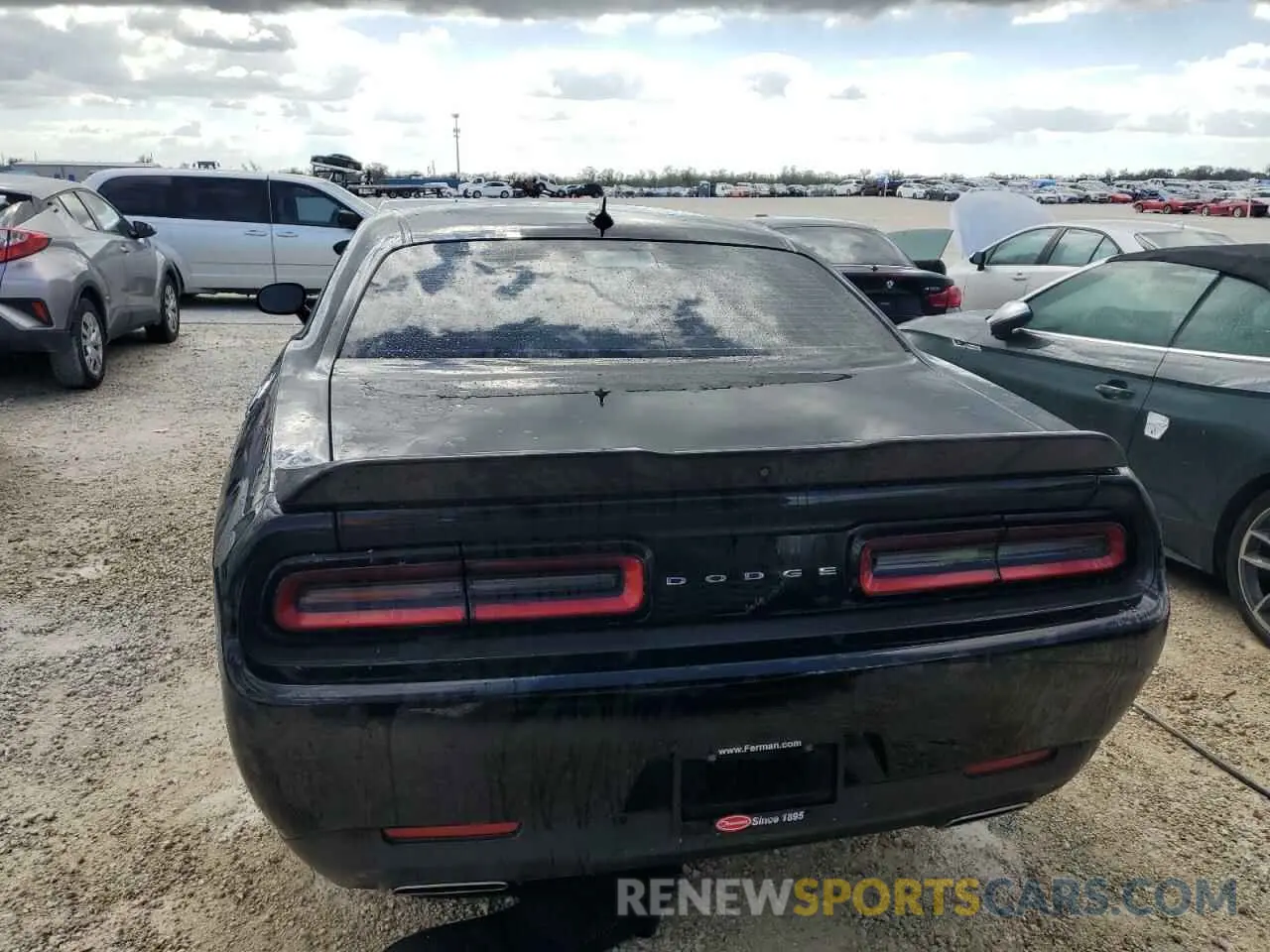 6 Photograph of a damaged car 2C3CDZAG9KH751845 DODGE CHALLENGER 2019