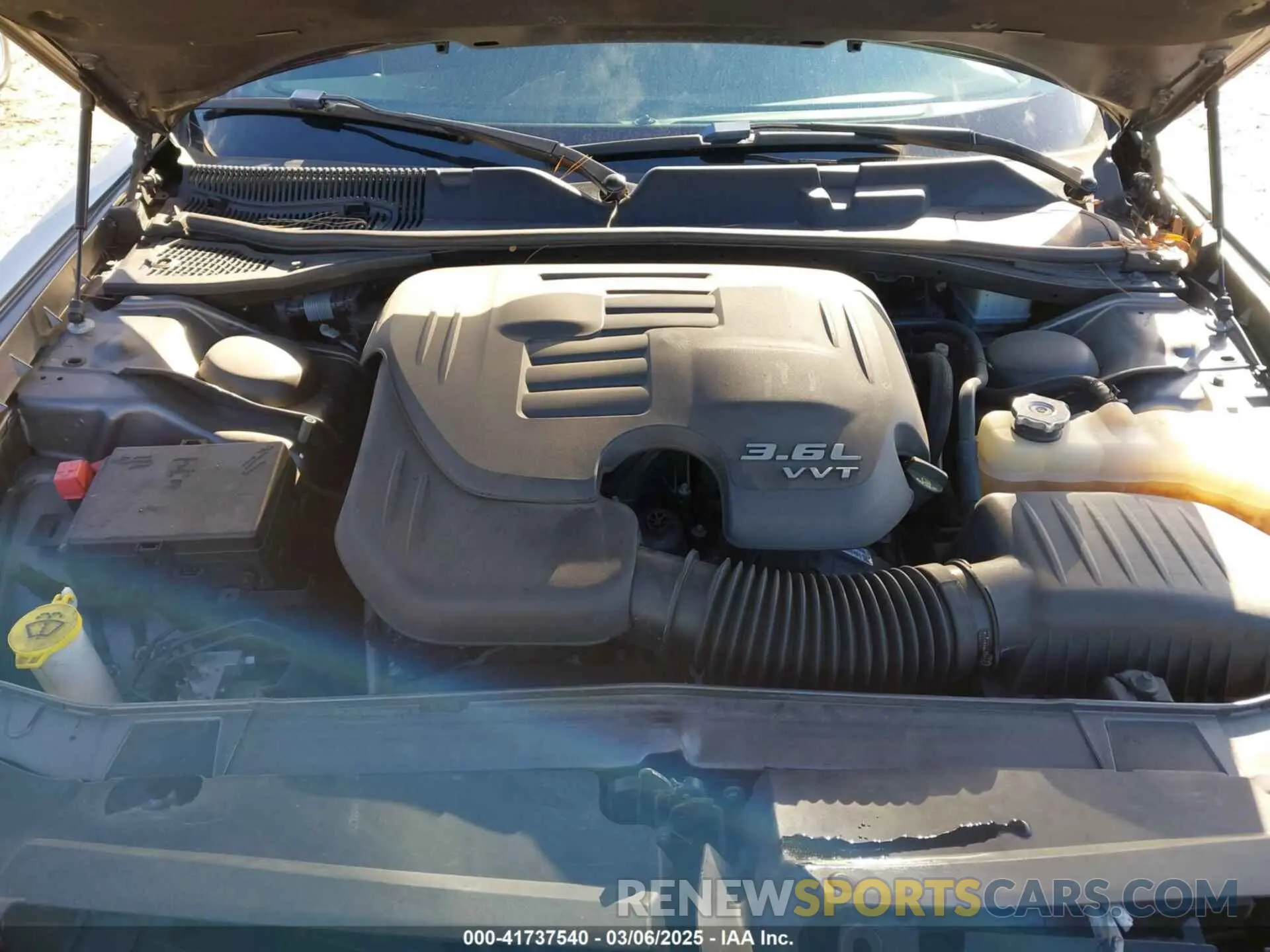10 Photograph of a damaged car 2C3CDZAGXKH503541 DODGE CHALLENGER 2019