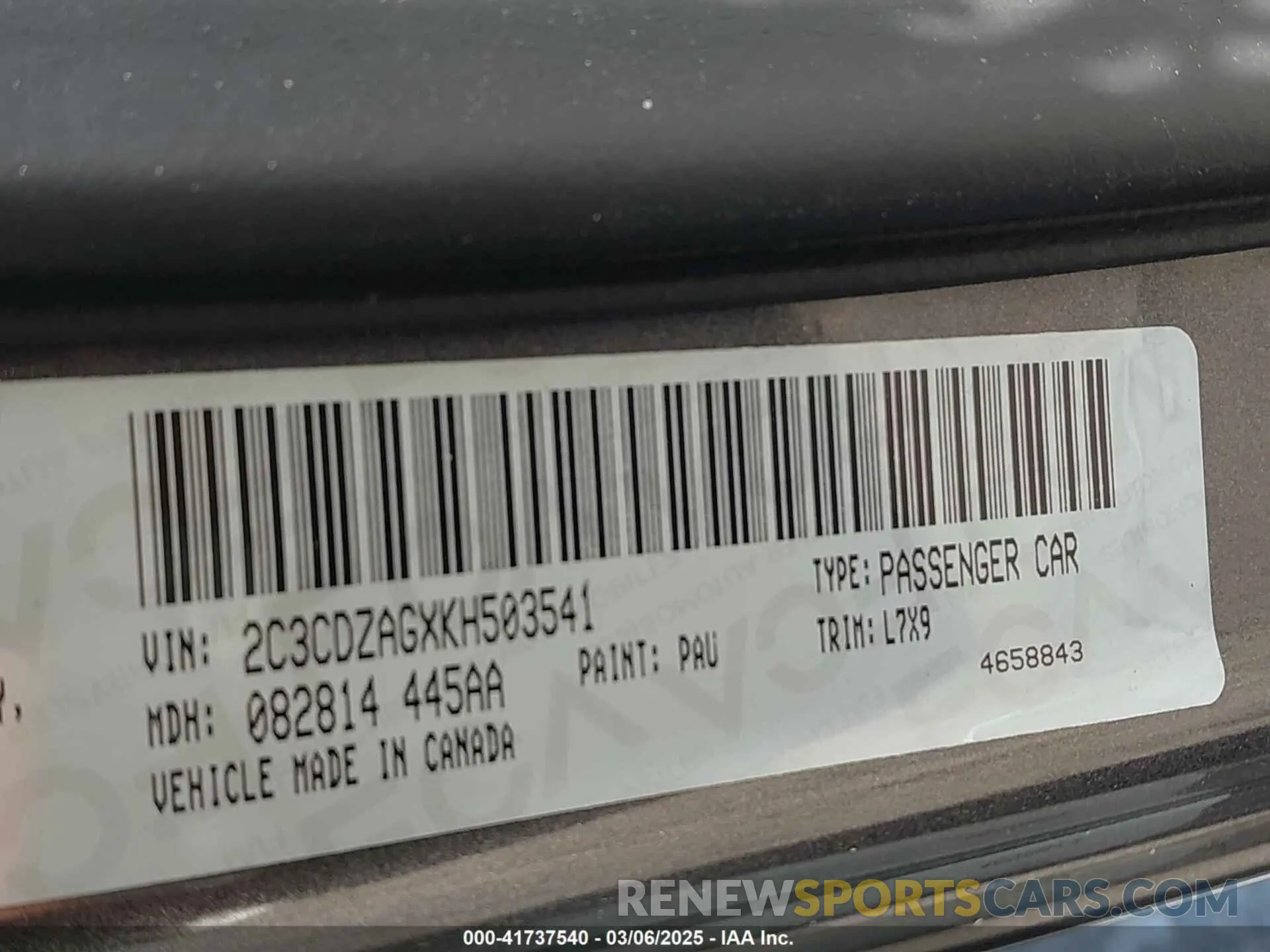 9 Photograph of a damaged car 2C3CDZAGXKH503541 DODGE CHALLENGER 2019