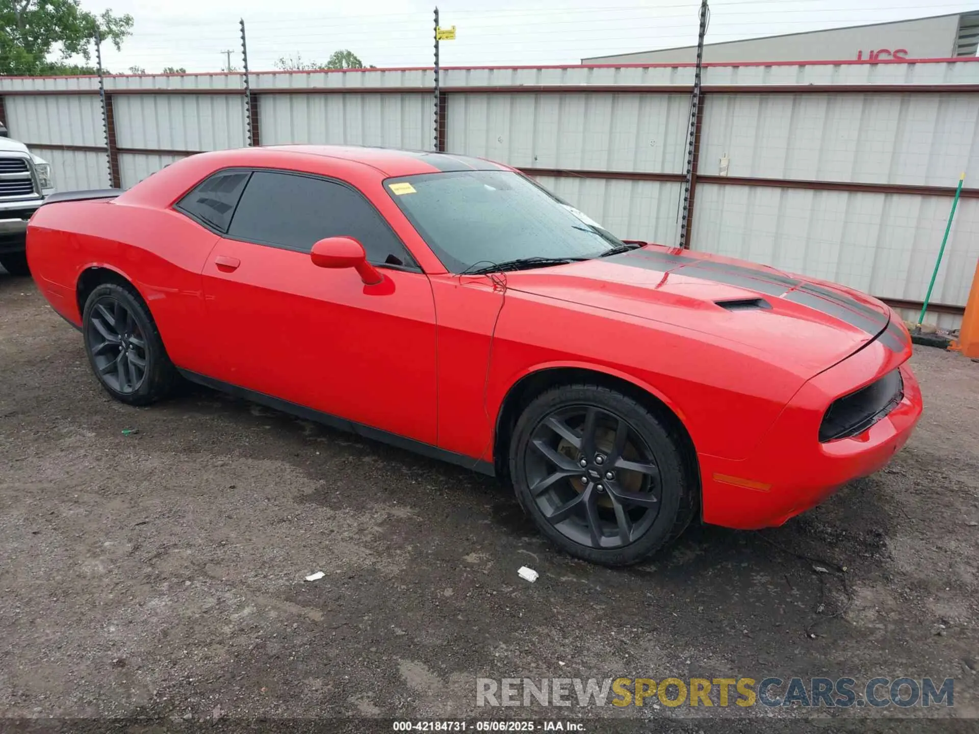 1 Photograph of a damaged car 2C3CDZAGXKH503877 DODGE CHALLENGER 2019