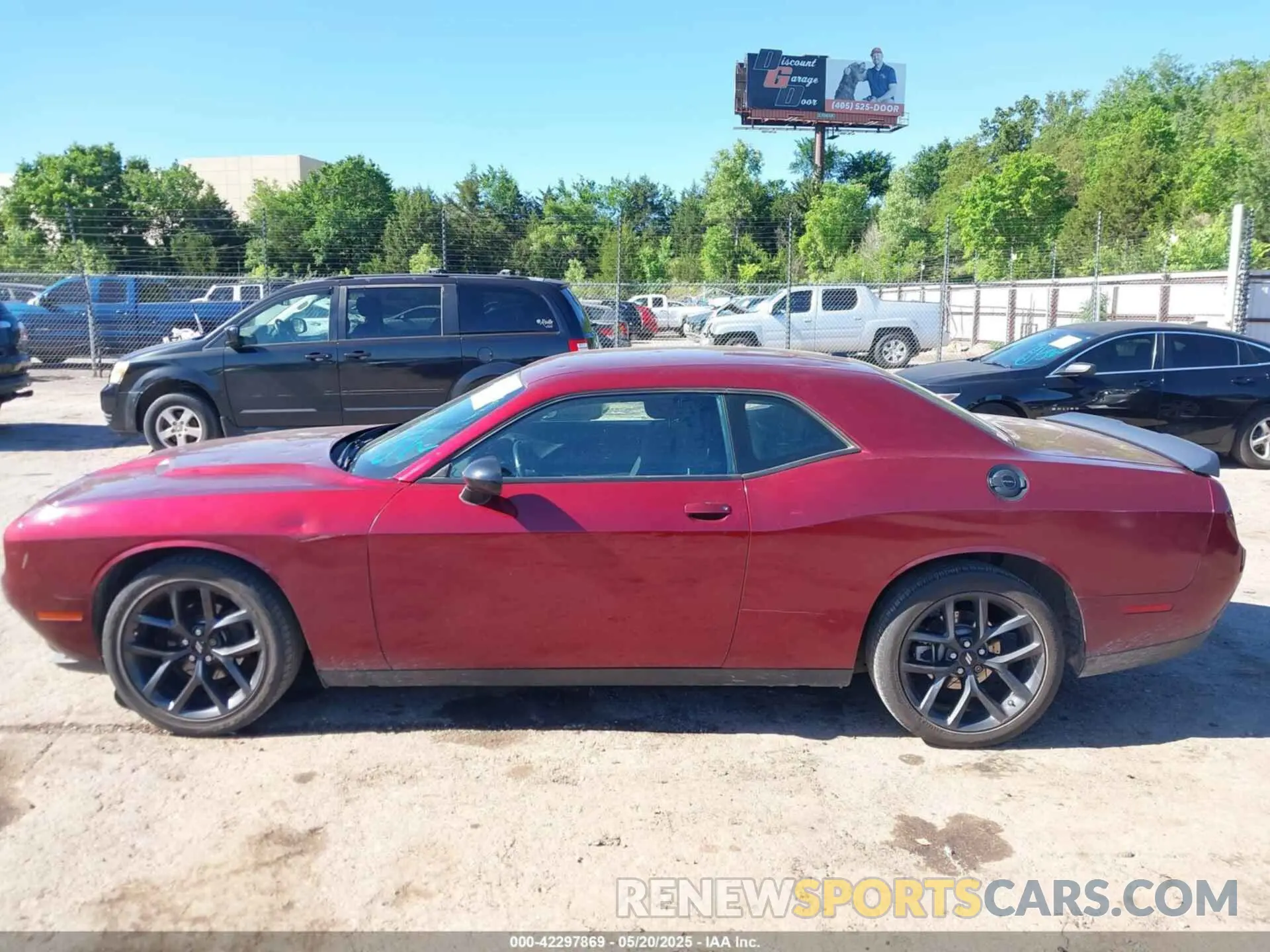 14 Photograph of a damaged car 2C3CDZAGXKH504141 DODGE CHALLENGER 2019