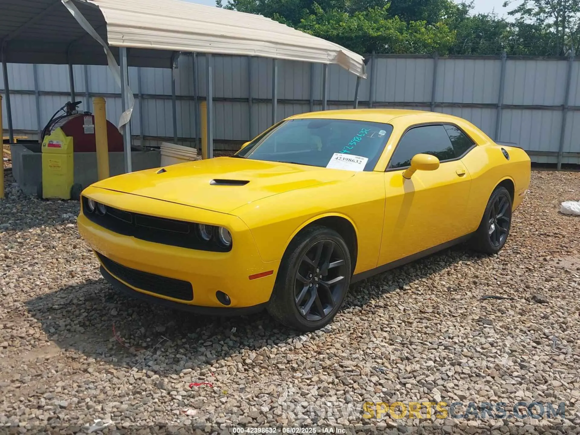 2 Photograph of a damaged car 2C3CDZAGXKH508867 DODGE CHALLENGER 2019