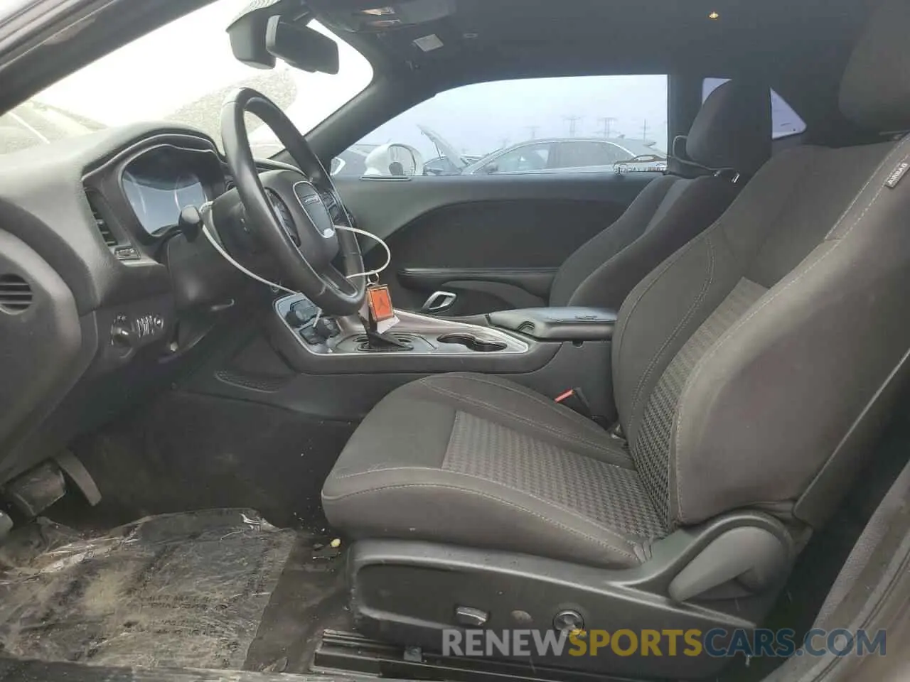 7 Photograph of a damaged car 2C3CDZAGXKH616017 DODGE CHALLENGER 2019