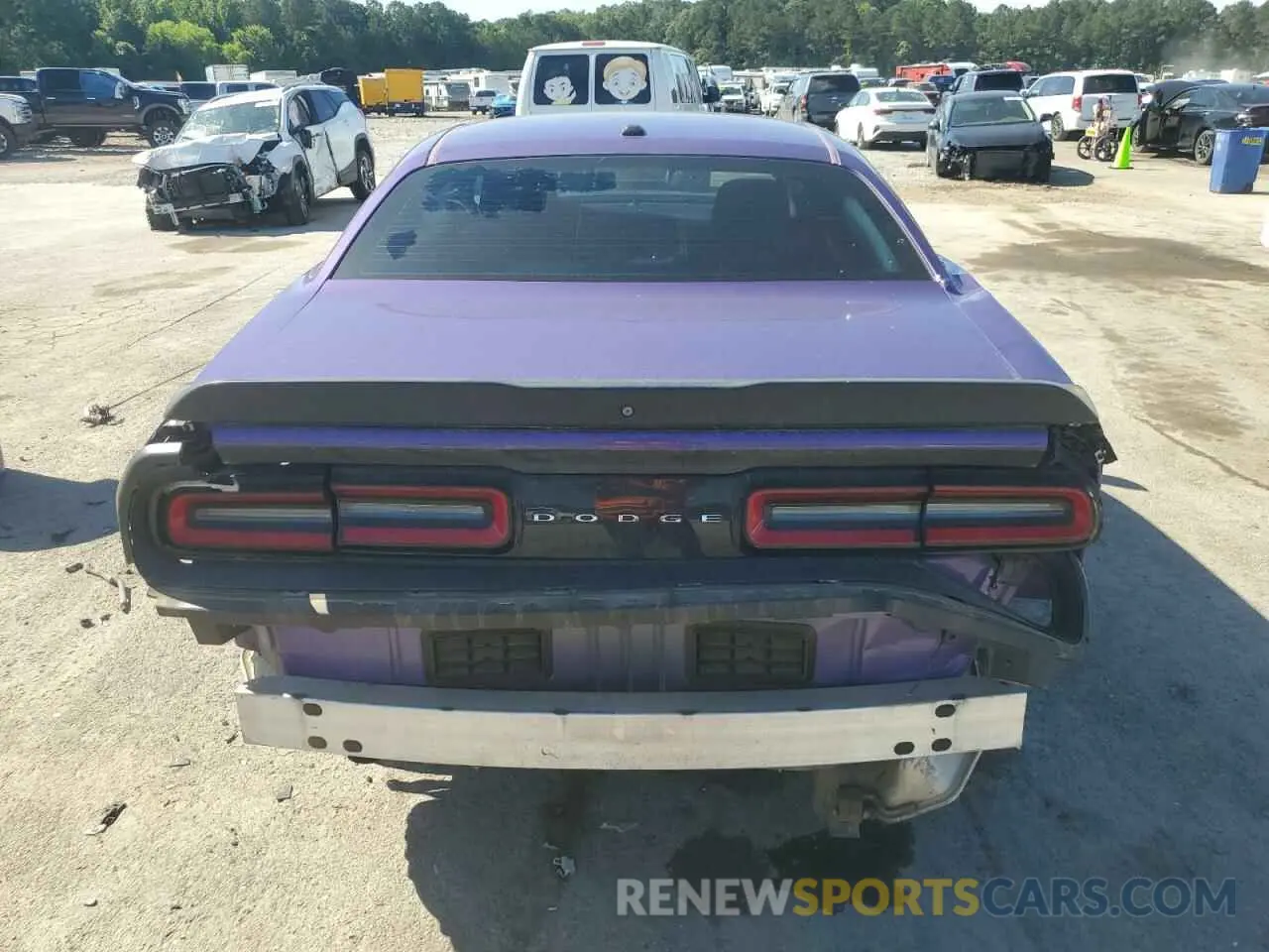 6 Photograph of a damaged car 2C3CDZAGXKH618799 DODGE CHALLENGER 2019