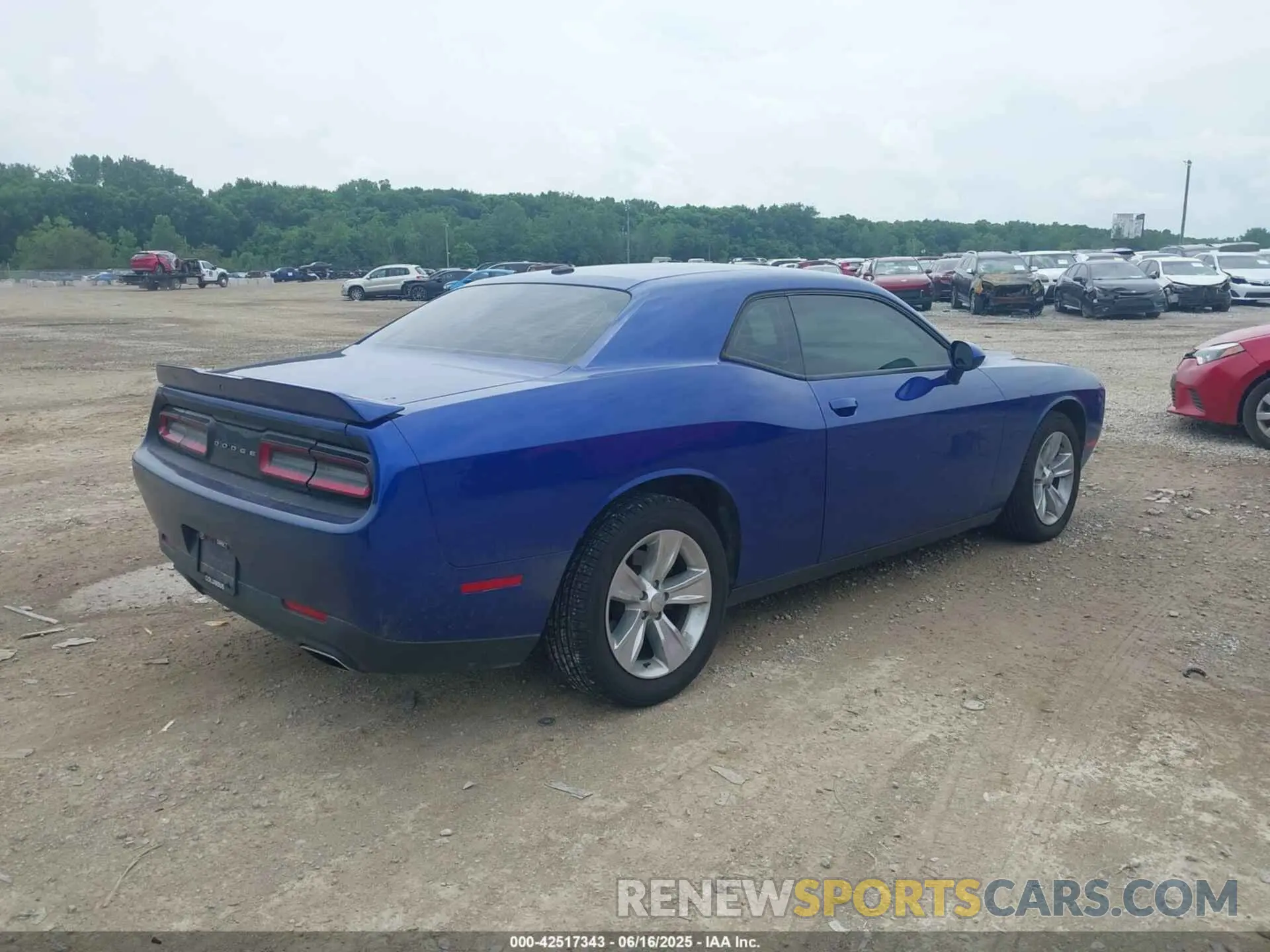 4 Photograph of a damaged car 2C3CDZAGXKH663337 DODGE CHALLENGER 2019