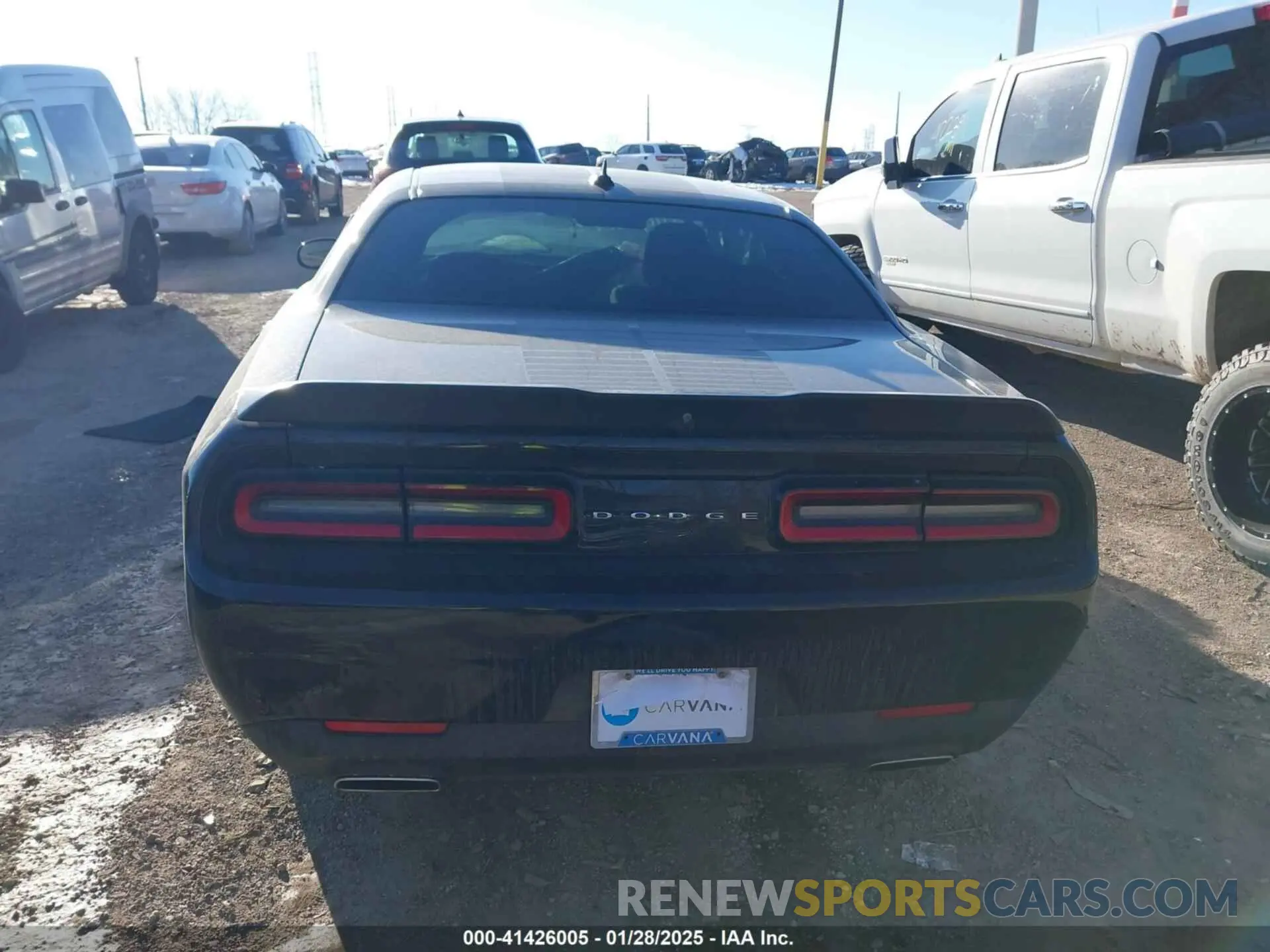 15 Photograph of a damaged car 2C3CDZAGXKH663368 DODGE CHALLENGER 2019