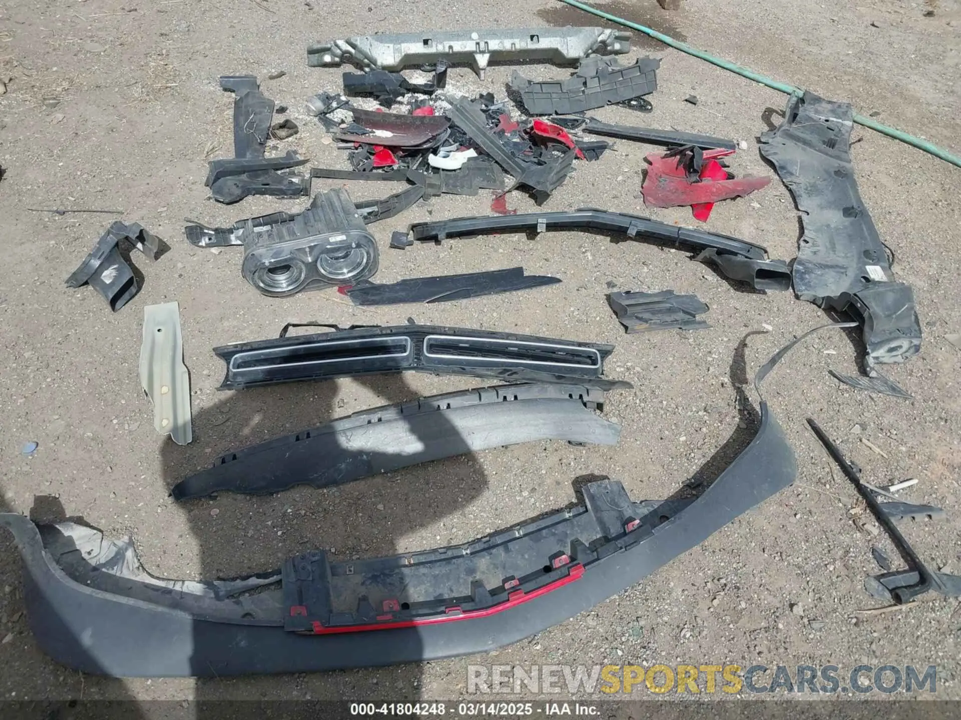 12 Photograph of a damaged car 2C3CDZBT0KH627930 DODGE CHALLENGER 2019
