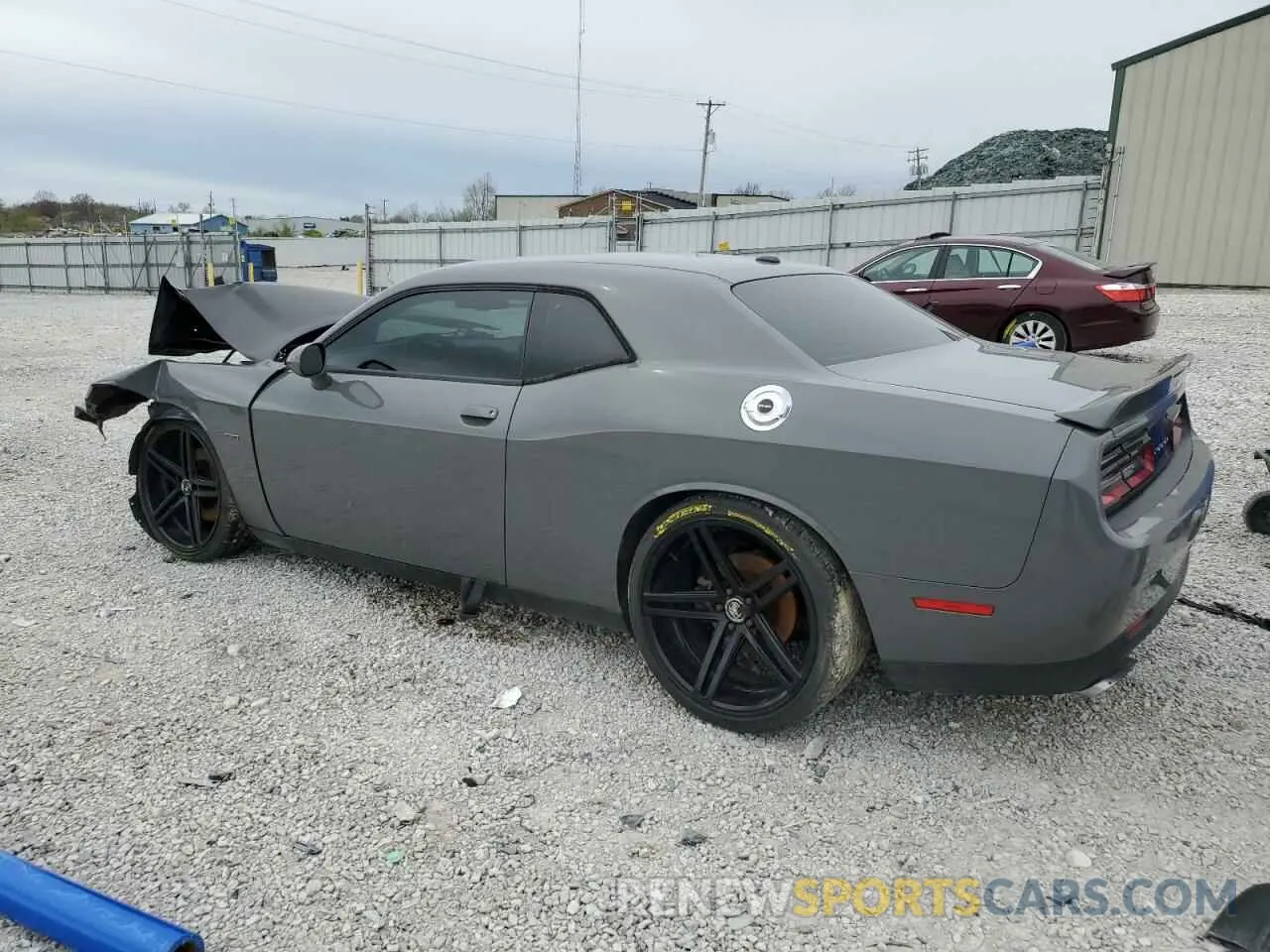 2 Photograph of a damaged car 2C3CDZBT2KH550896 DODGE CHALLENGER 2019