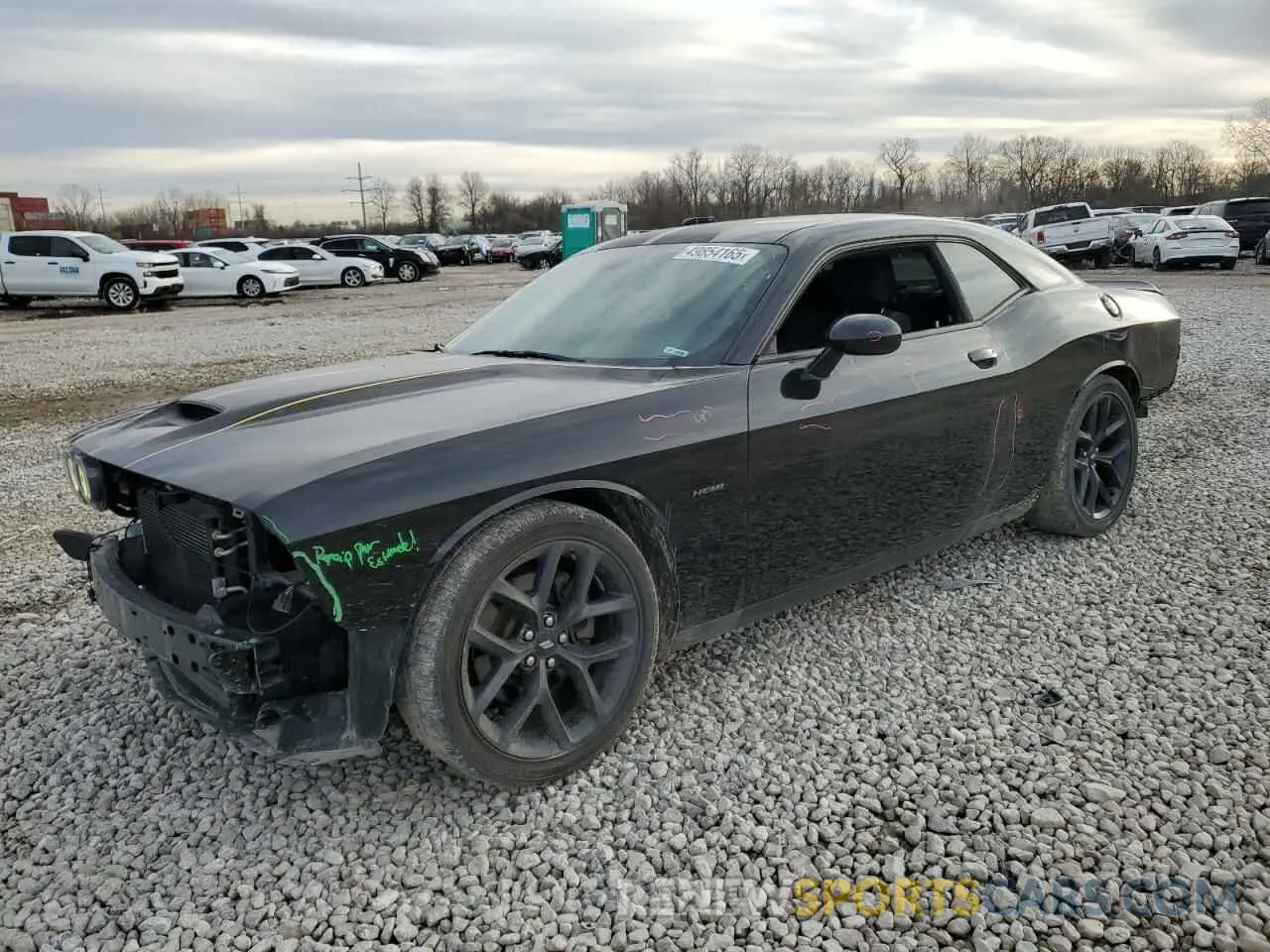 1 Photograph of a damaged car 2C3CDZBT2KH708766 DODGE CHALLENGER 2019