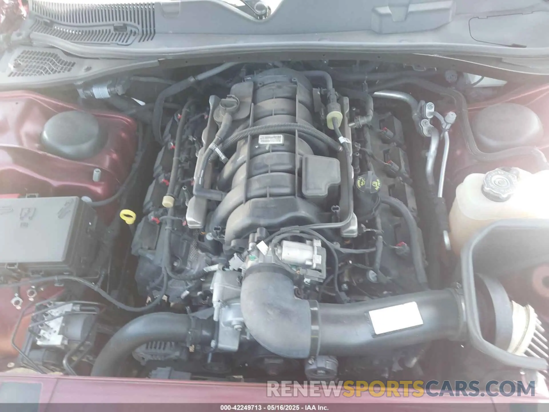 10 Photograph of a damaged car 2C3CDZBT2KH751102 DODGE CHALLENGER 2019