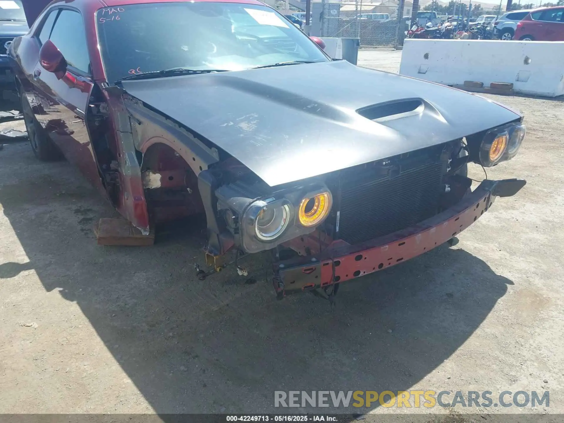 6 Photograph of a damaged car 2C3CDZBT2KH751102 DODGE CHALLENGER 2019