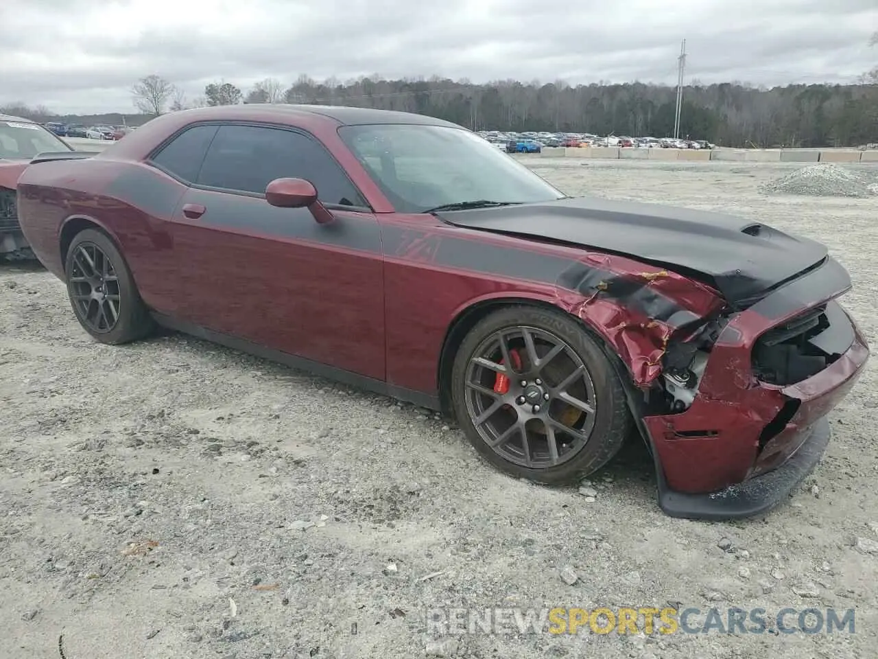4 Photograph of a damaged car 2C3CDZBT3KH521858 DODGE CHALLENGER 2019
