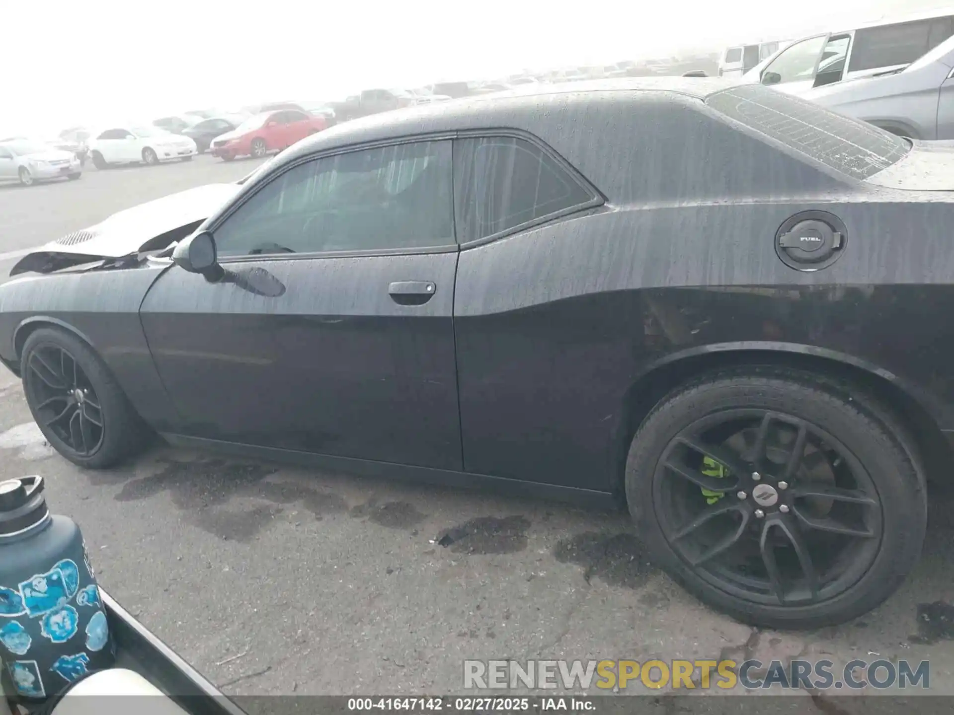 15 Photograph of a damaged car 2C3CDZBT3KH660405 DODGE CHALLENGER 2019