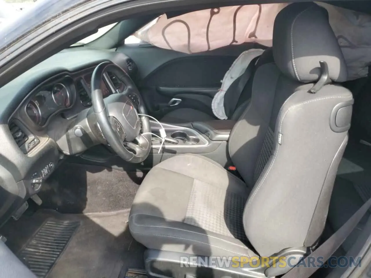 7 Photograph of a damaged car 2C3CDZBT4KH524316 DODGE CHALLENGER 2019