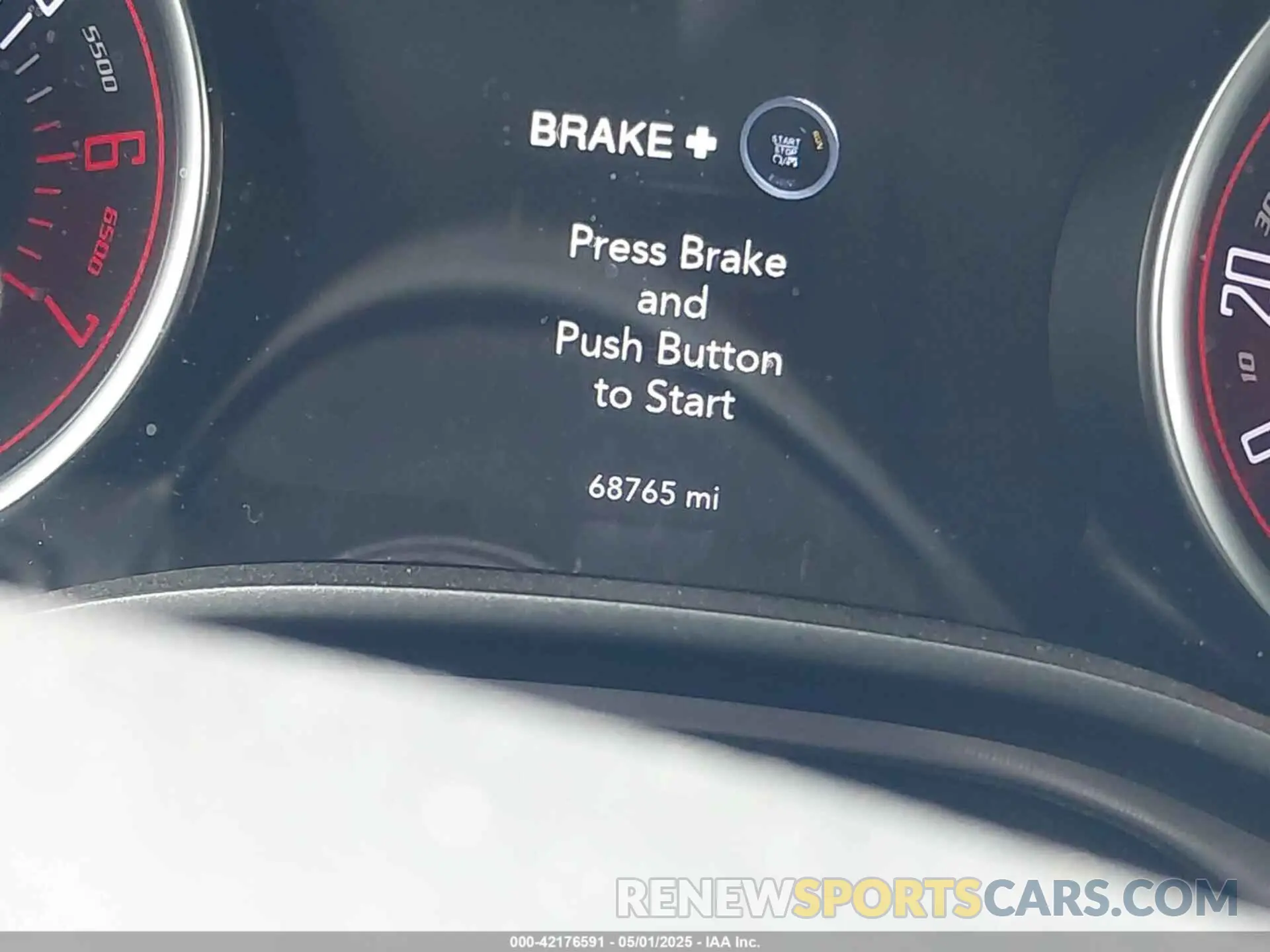 15 Photograph of a damaged car 2C3CDZBT4KH593670 DODGE CHALLENGER 2019