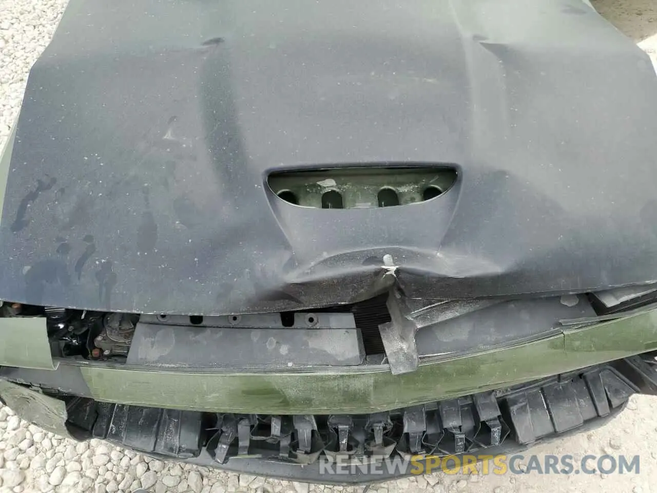 11 Photograph of a damaged car 2C3CDZBT5KH602540 DODGE CHALLENGER 2019