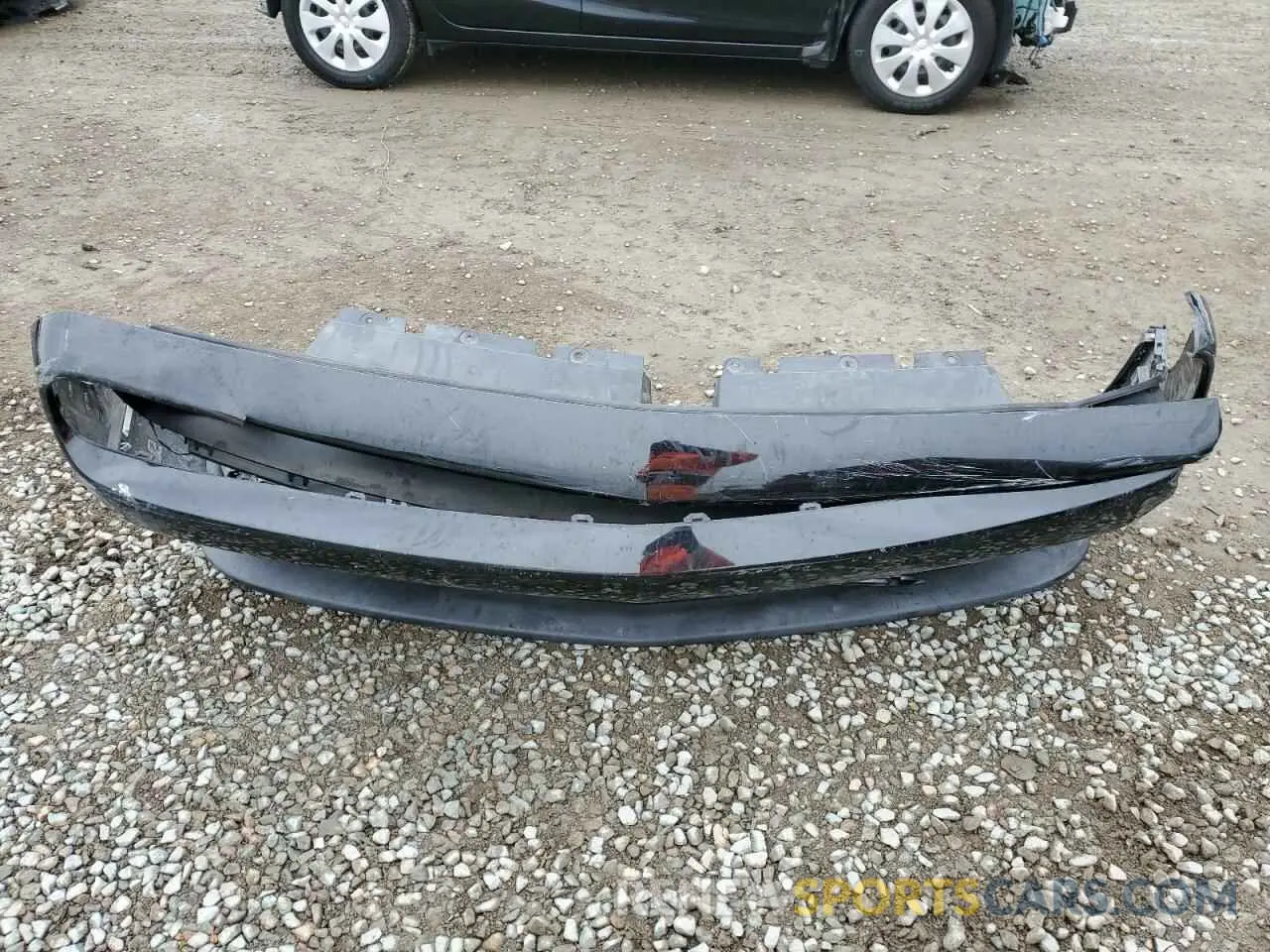 12 Photograph of a damaged car 2C3CDZBT6KH512331 DODGE CHALLENGER 2019