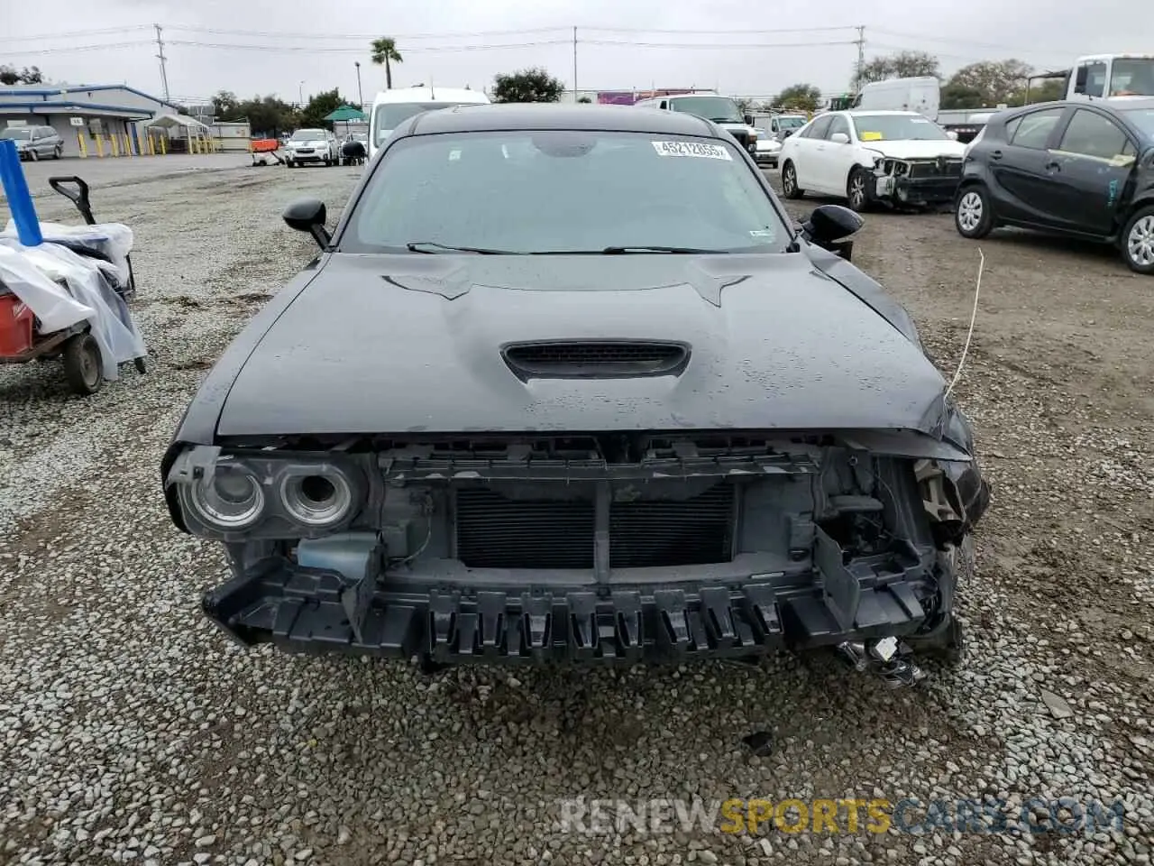 5 Photograph of a damaged car 2C3CDZBT6KH512331 DODGE CHALLENGER 2019