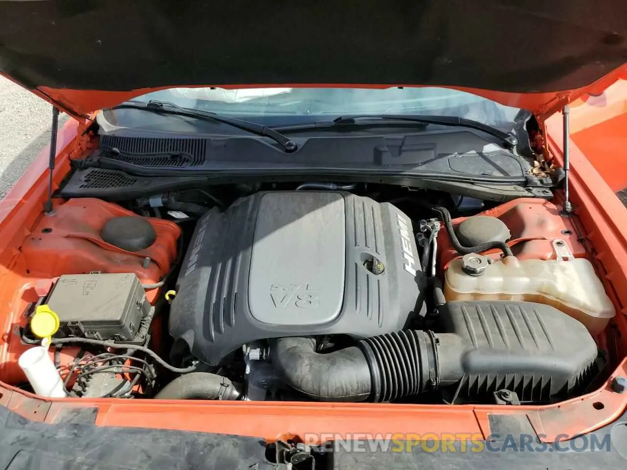 11 Photograph of a damaged car 2C3CDZBT6KH640746 DODGE CHALLENGER 2019