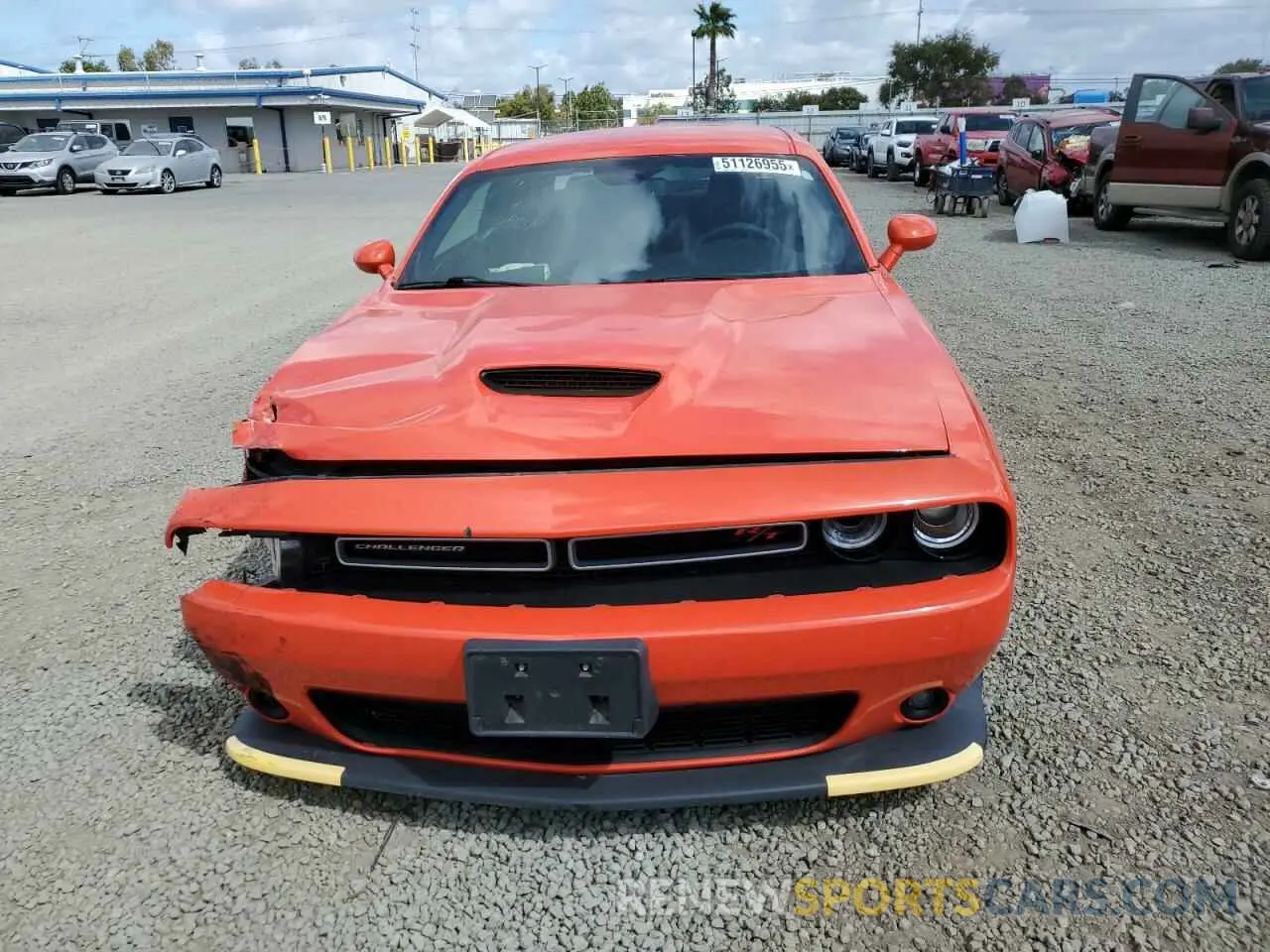 5 Photograph of a damaged car 2C3CDZBT6KH640746 DODGE CHALLENGER 2019
