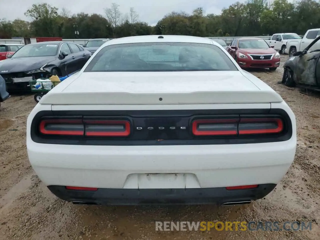 6 Photograph of a damaged car 2C3CDZBT7KH511933 DODGE CHALLENGER 2019