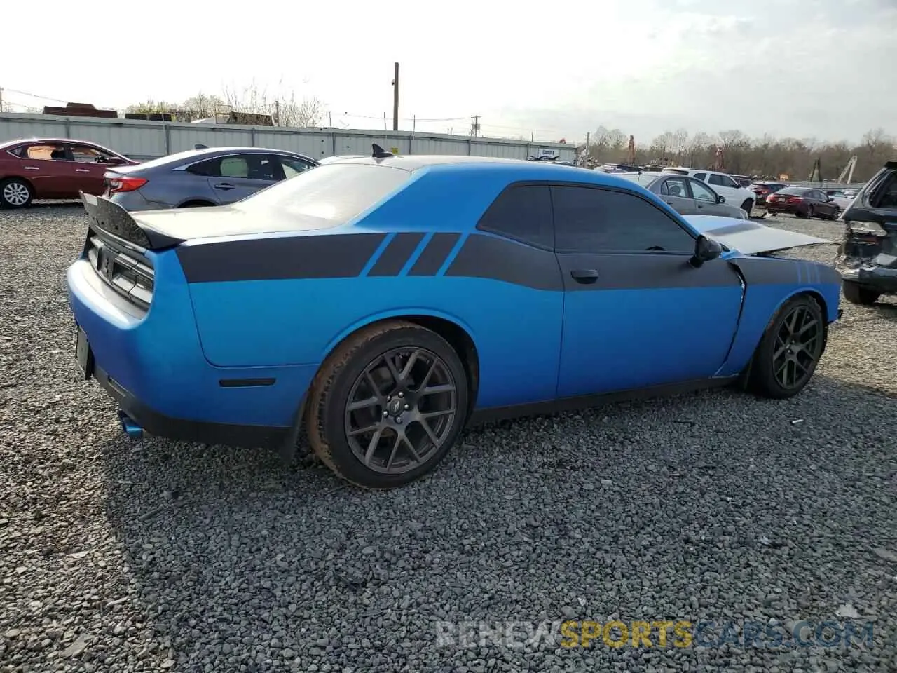 3 Photograph of a damaged car 2C3CDZBT7KH591282 DODGE CHALLENGER 2019