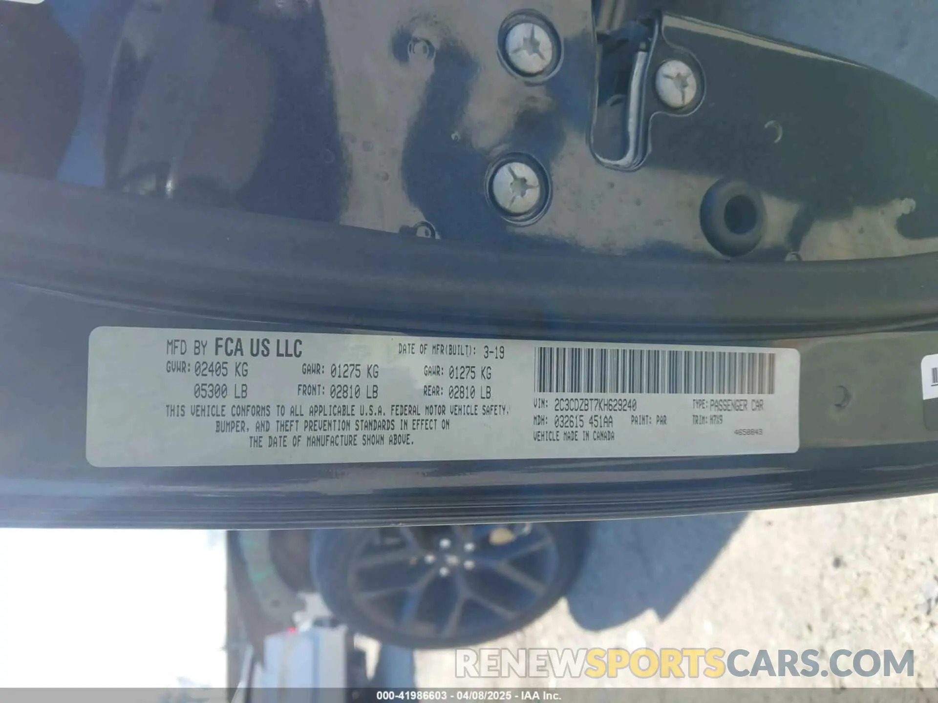 9 Photograph of a damaged car 2C3CDZBT7KH629240 DODGE CHALLENGER 2019