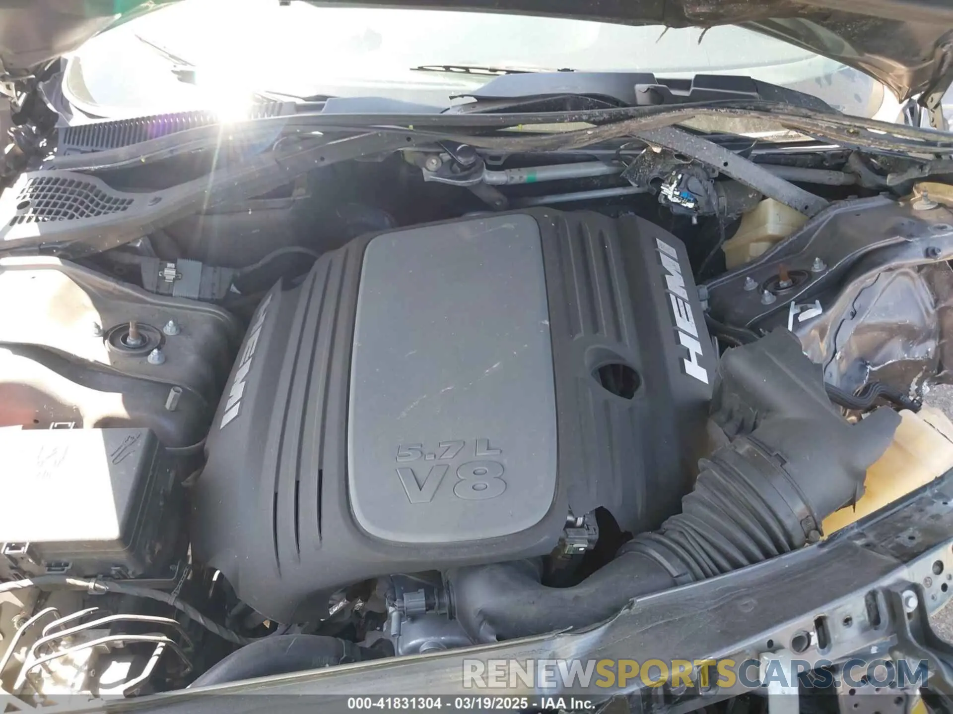 10 Photograph of a damaged car 2C3CDZBT7KH641758 DODGE CHALLENGER 2019