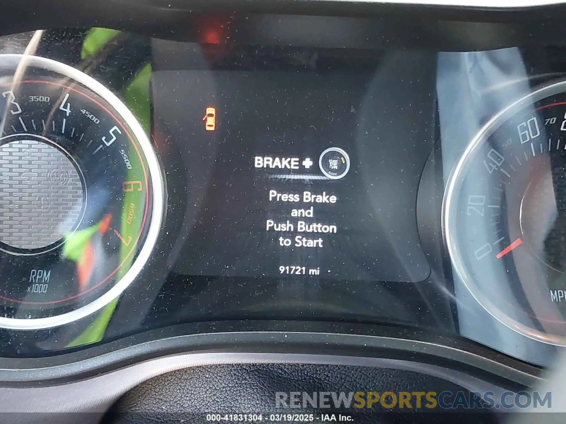 7 Photograph of a damaged car 2C3CDZBT7KH641758 DODGE CHALLENGER 2019