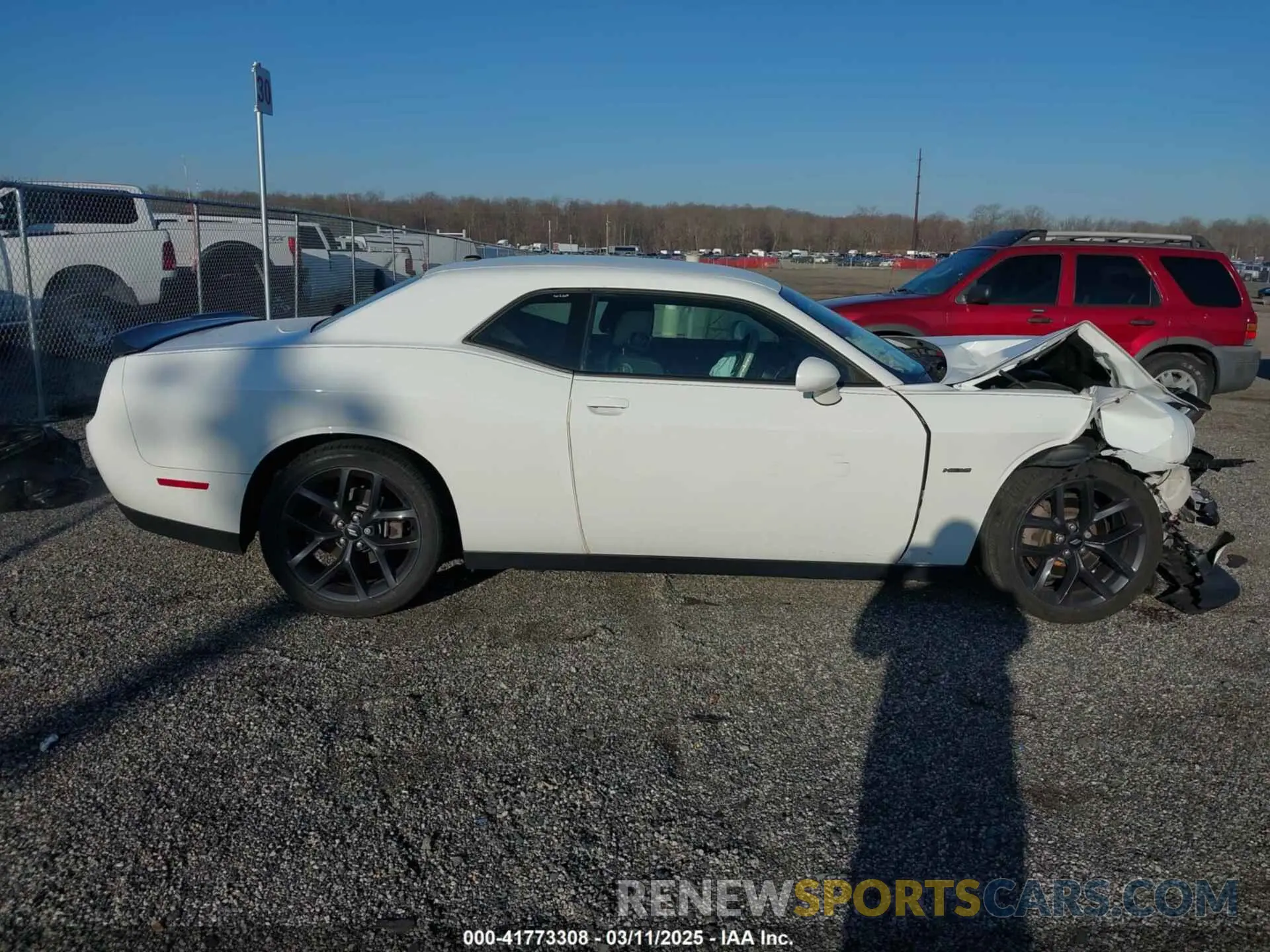 13 Photograph of a damaged car 2C3CDZBT7KH690121 DODGE CHALLENGER 2019