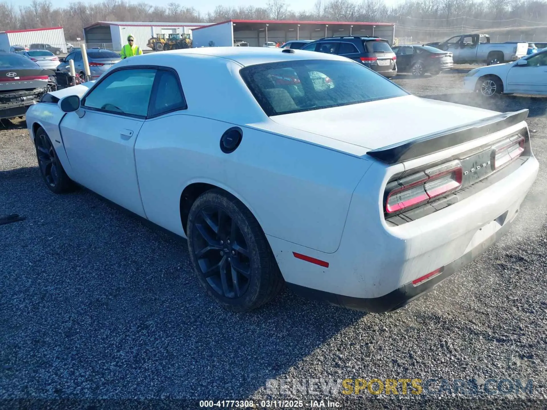 3 Photograph of a damaged car 2C3CDZBT7KH690121 DODGE CHALLENGER 2019