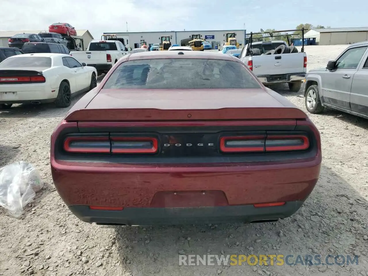 6 Photograph of a damaged car 2C3CDZBT8KH539076 DODGE CHALLENGER 2019