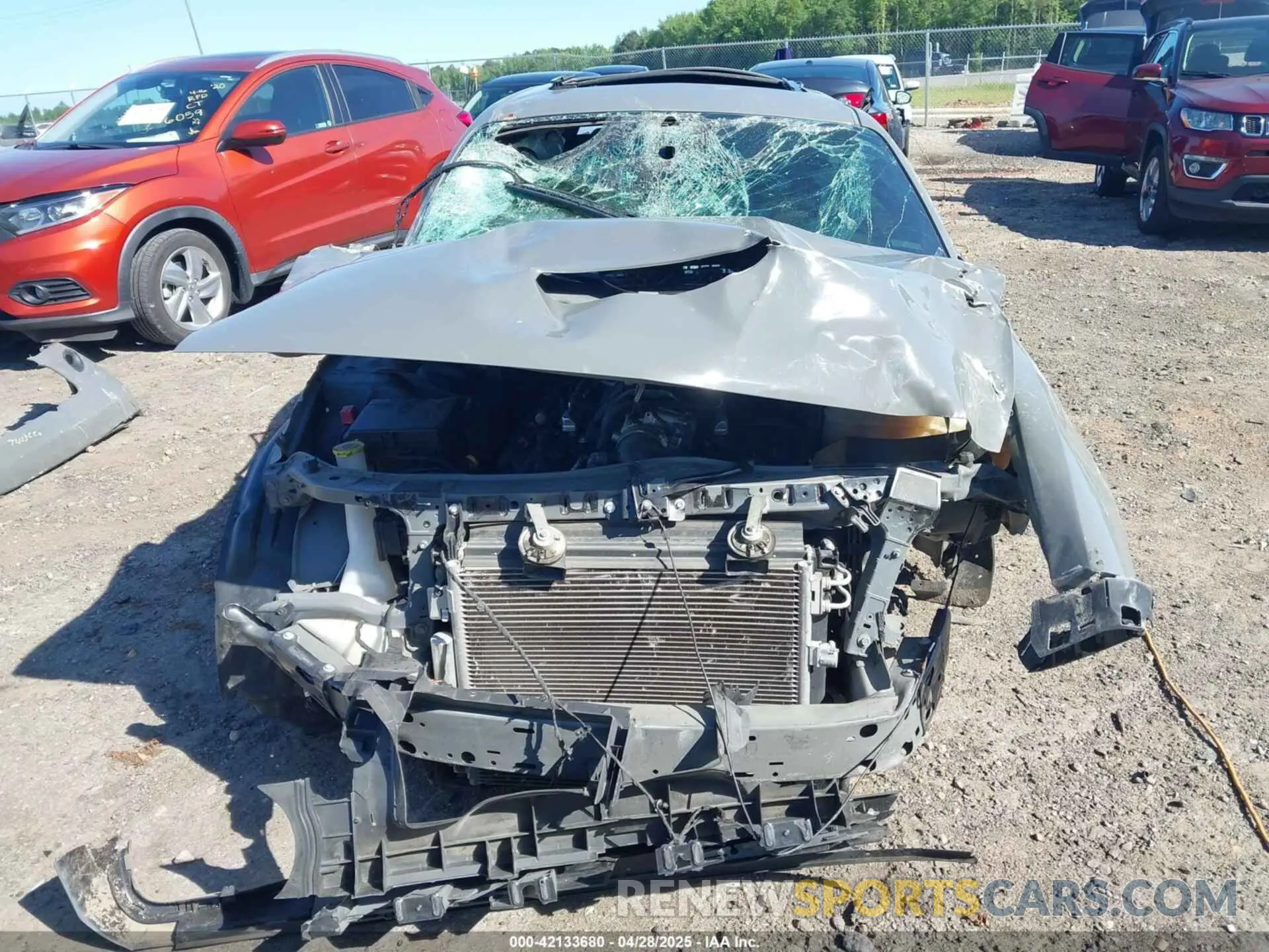 12 Photograph of a damaged car 2C3CDZBT8KH570991 DODGE CHALLENGER 2019
