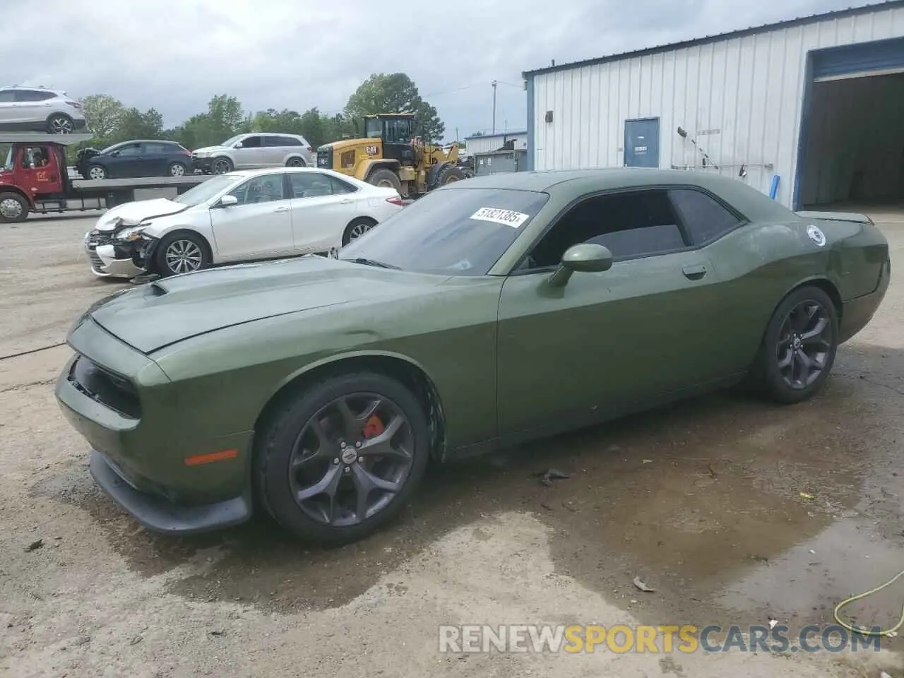 1 Photograph of a damaged car 2C3CDZBT8KH616366 DODGE CHALLENGER 2019