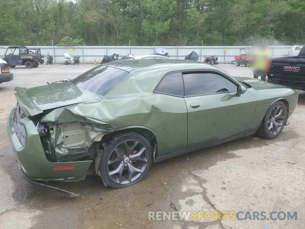 3 Photograph of a damaged car 2C3CDZBT8KH616366 DODGE CHALLENGER 2019