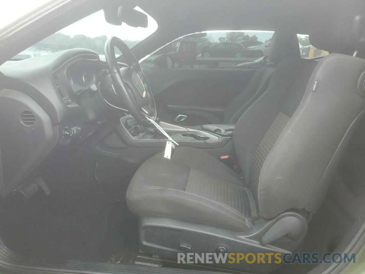 7 Photograph of a damaged car 2C3CDZBT8KH616366 DODGE CHALLENGER 2019