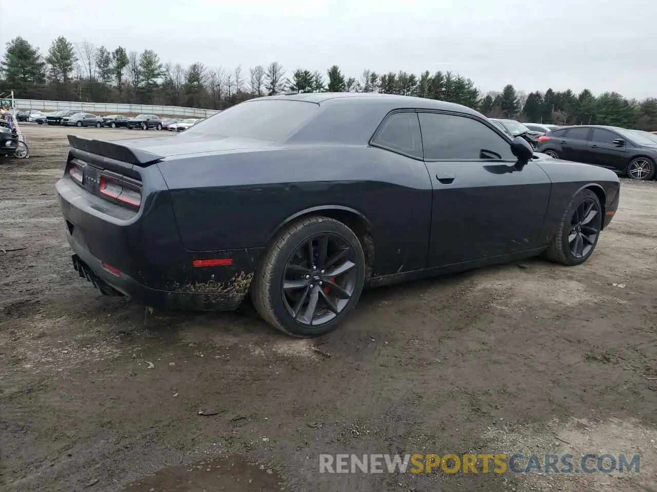 3 Photograph of a damaged car 2C3CDZBT8KH680276 DODGE CHALLENGER 2019