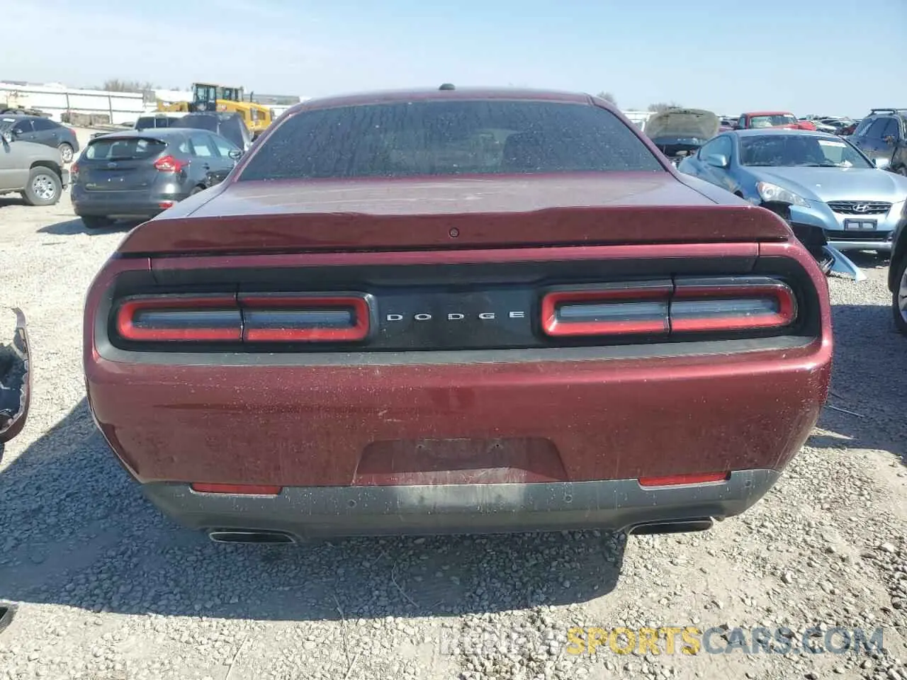 6 Photograph of a damaged car 2C3CDZBTXKH627689 DODGE CHALLENGER 2019