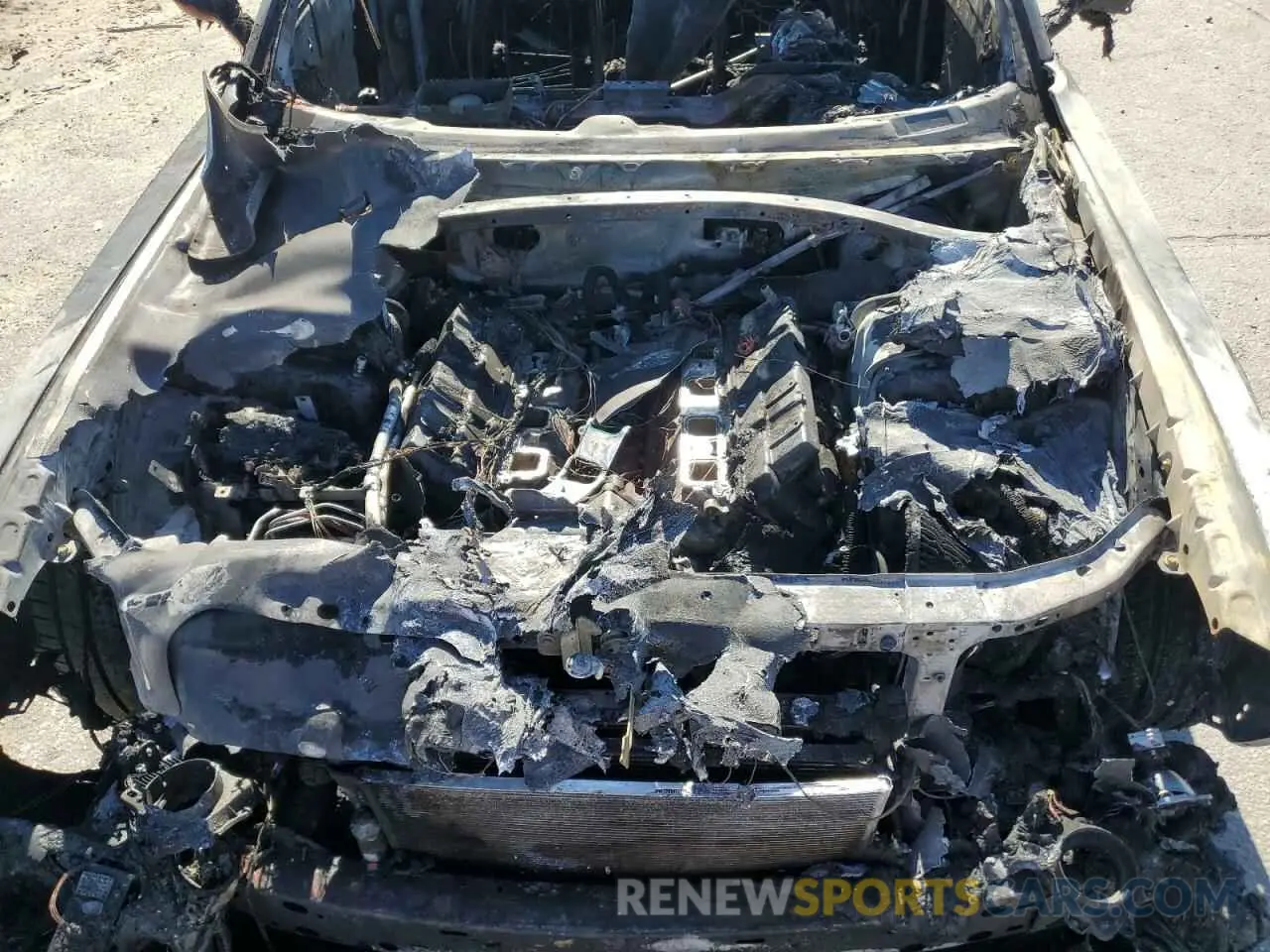 12 Photograph of a damaged car 2C3CDZC90KH718568 DODGE CHALLENGER 2019