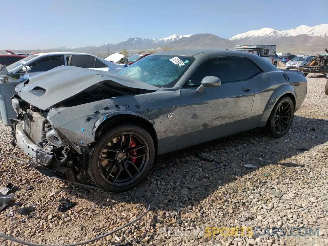 1 Photograph of a damaged car 2C3CDZC94KH674882 DODGE CHALLENGER 2019