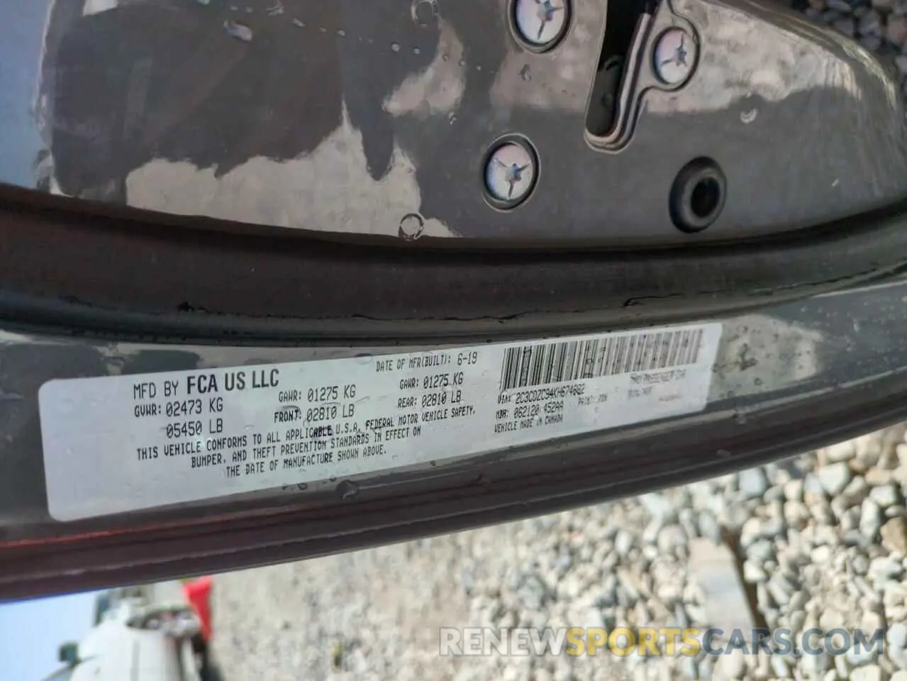 13 Photograph of a damaged car 2C3CDZC94KH674882 DODGE CHALLENGER 2019