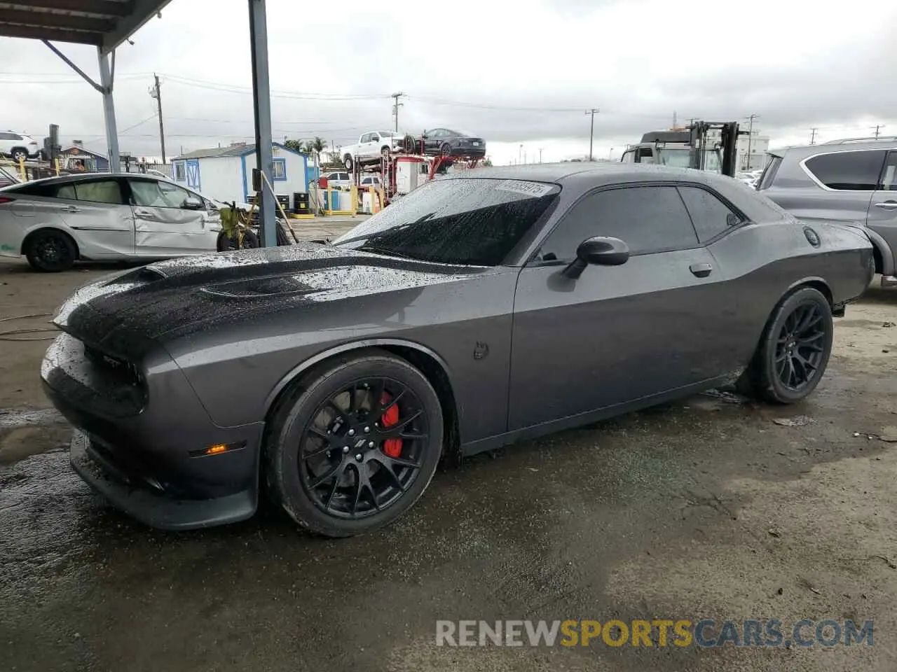 1 Photograph of a damaged car 2C3CDZFJ0KH574817 DODGE CHALLENGER 2019
