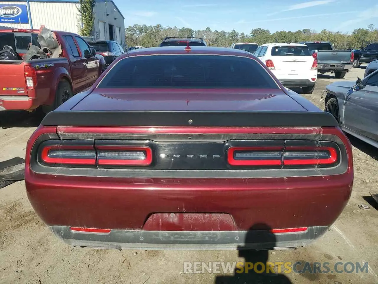 6 Photograph of a damaged car 2C3CDZFJ0KH718866 DODGE CHALLENGER 2019